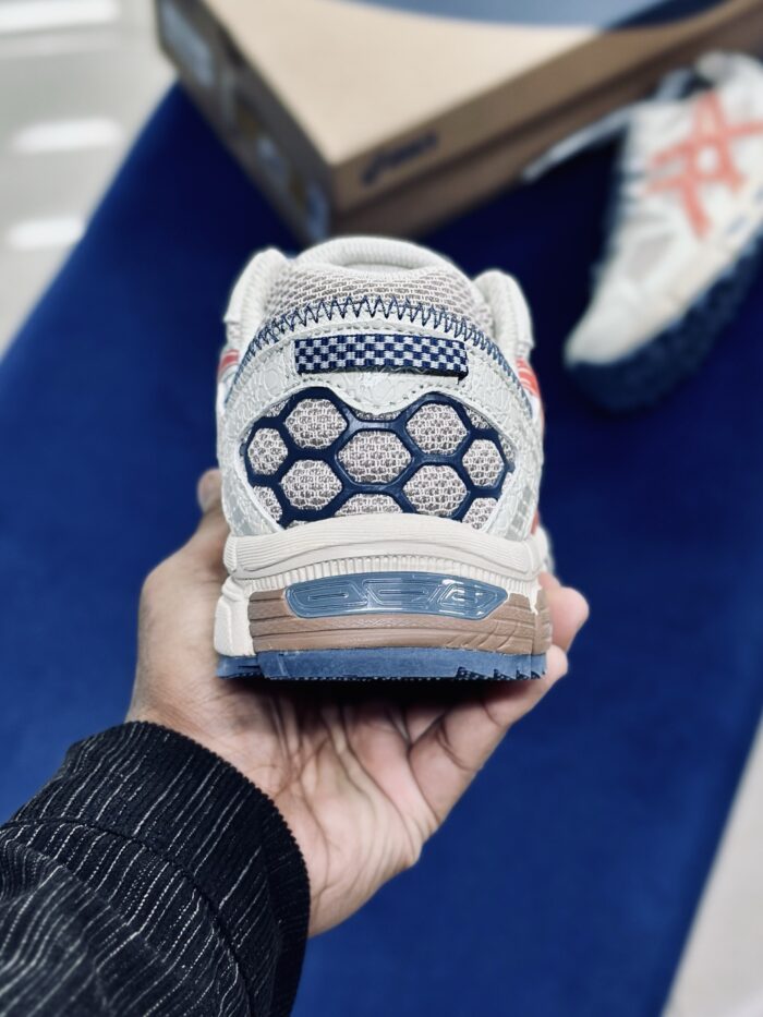 ASICS Gel-Kahana 8 - Image 5
