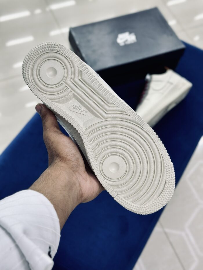 Nike Air Force 1 Low Fossil - Image 4