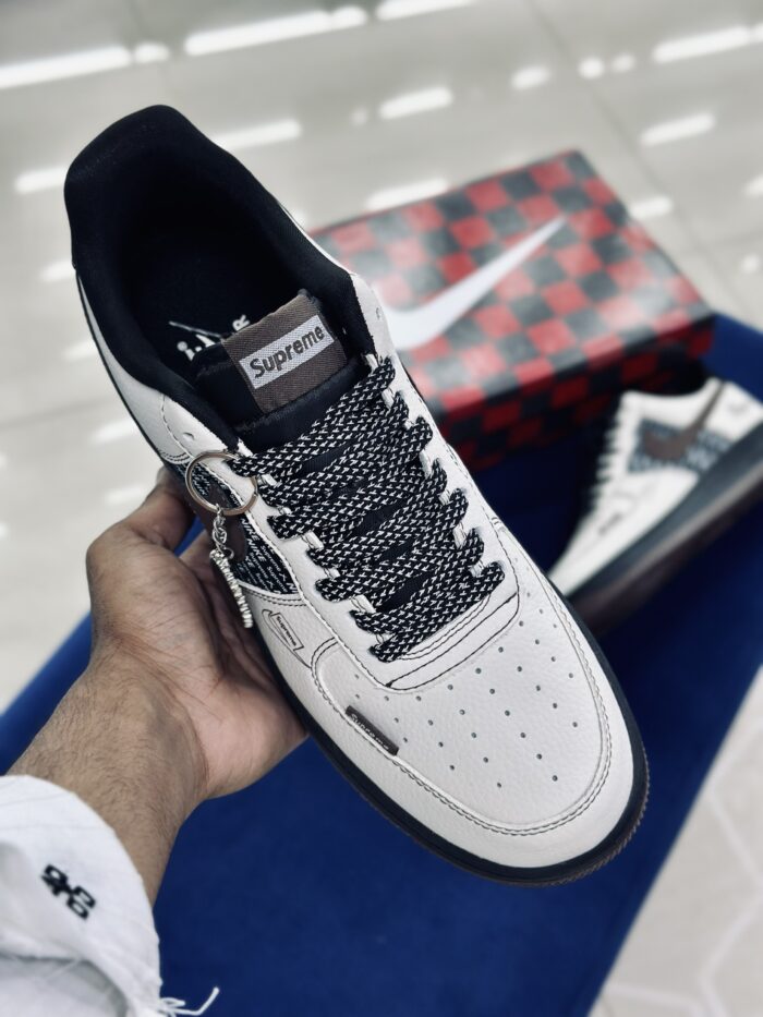 Supreme x Nike Air Force 1’07 Chocoloco Grey - Image 3