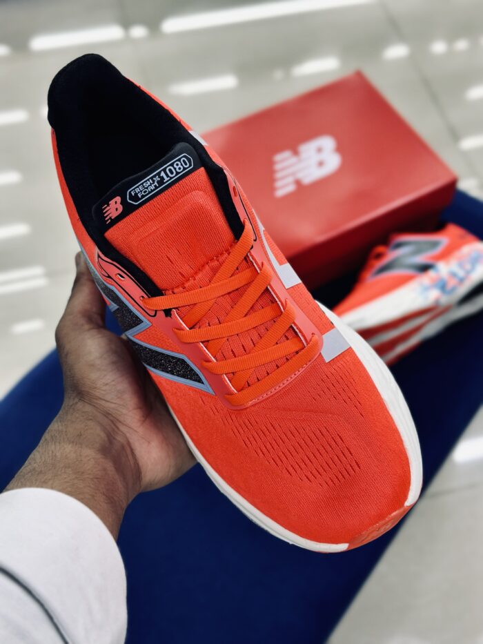 New Balance TCS London Marathon Fresh Foam X 1080 v14 Edition 2025 - Image 3