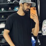 Short-Sleeved Knit Crewneck T-Shirt (Black)