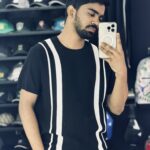 Knitted Stripe T-shirt (Black)