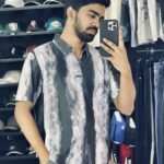 Short-Sleeves Marble Streak Shirt (Black)
