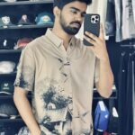 Short-Sleeves Monoshade Shirt (Brown)