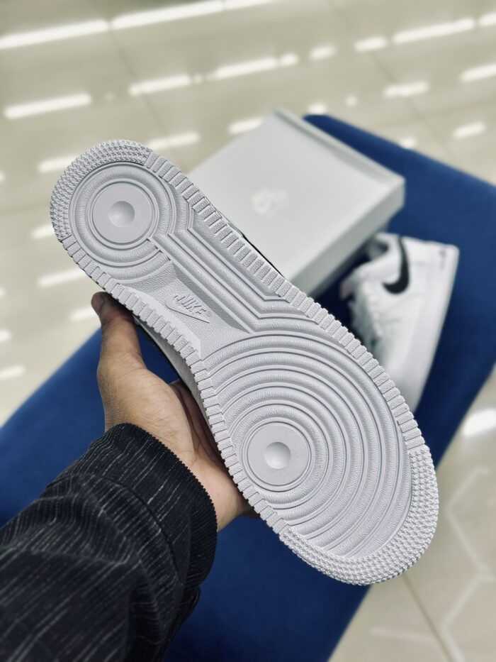 Nike Air Force-1"07 White/Black - Image 4