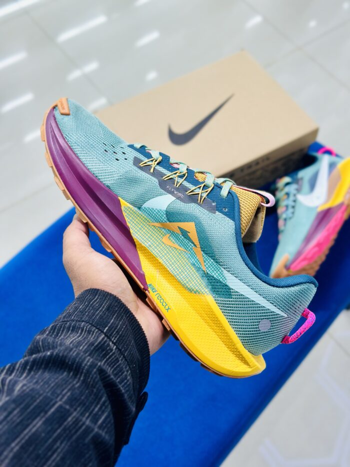 Nike Pegasus Trail 5 GTX - Image 2