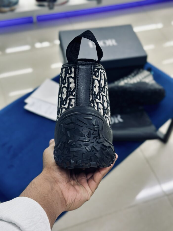 Dior B28 High Black Beige - Image 6